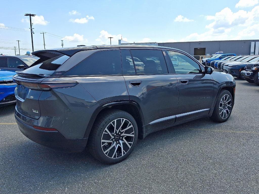 new 2025 Jeep Wagoneer S car, priced at $46,913