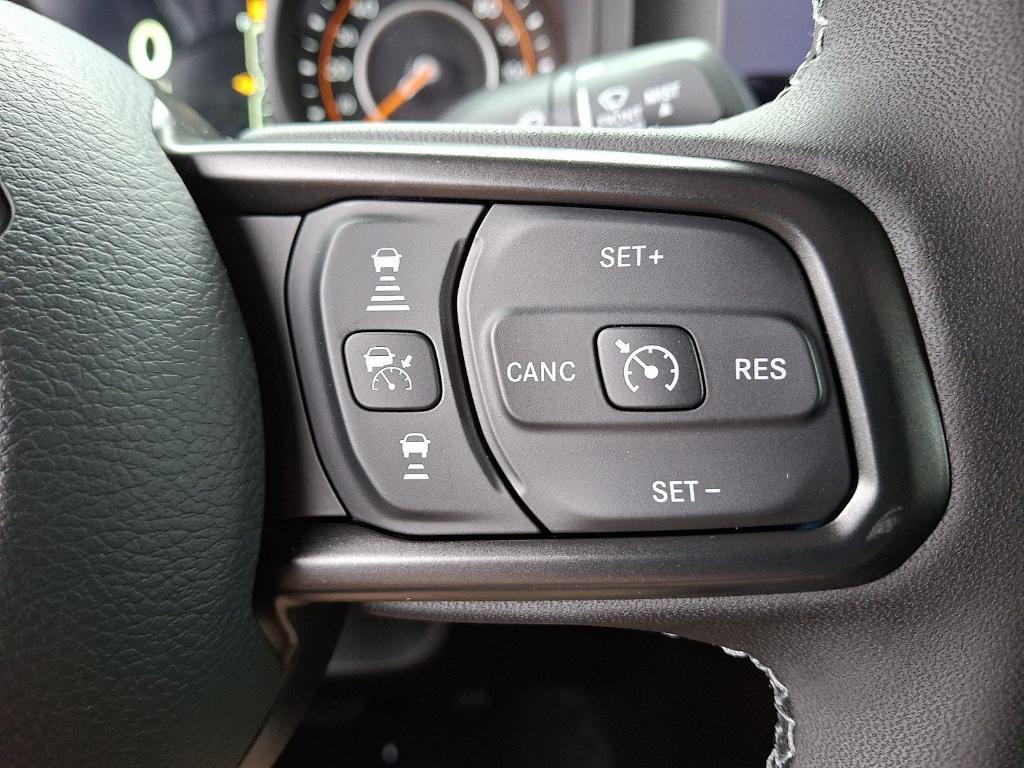 new 2025 Jeep Gladiator car, priced at $44,893