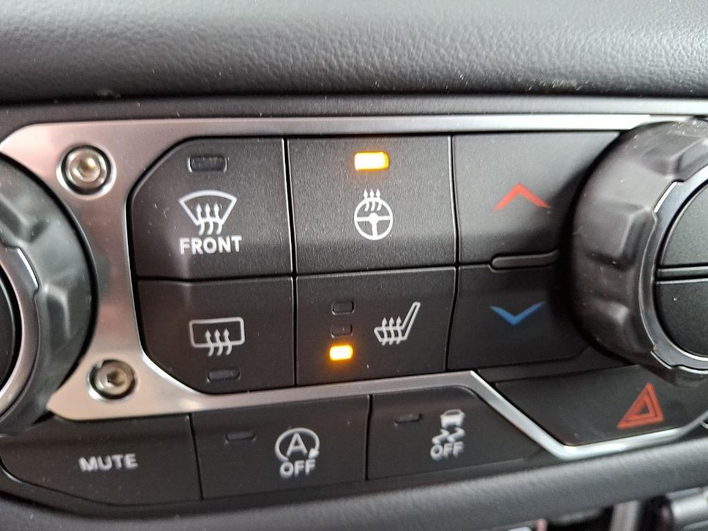 new 2025 Jeep Gladiator car, priced at $44,893