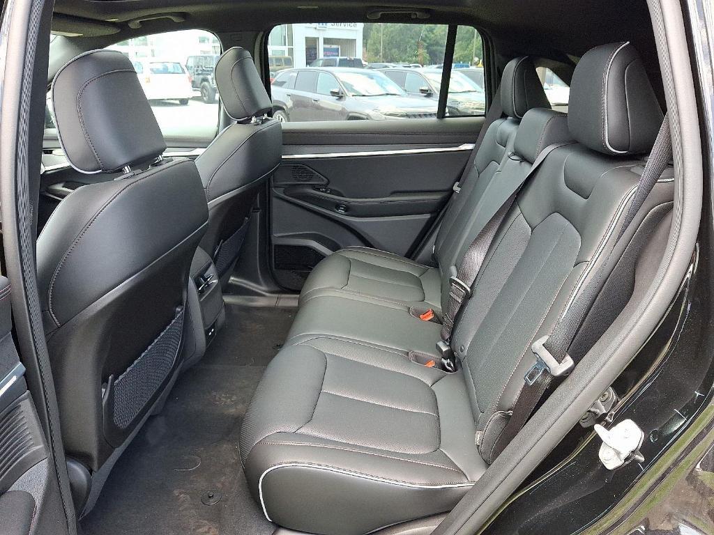 new 2025 Jeep Wagoneer S car, priced at $46,859