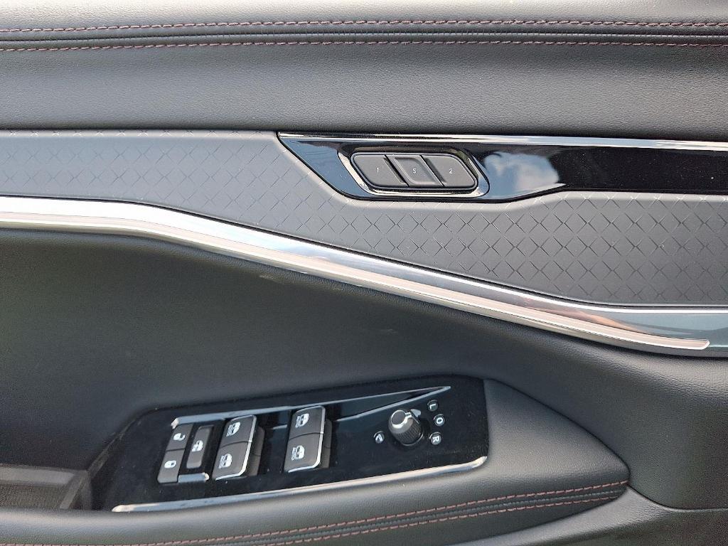 new 2025 Jeep Wagoneer S car, priced at $46,859