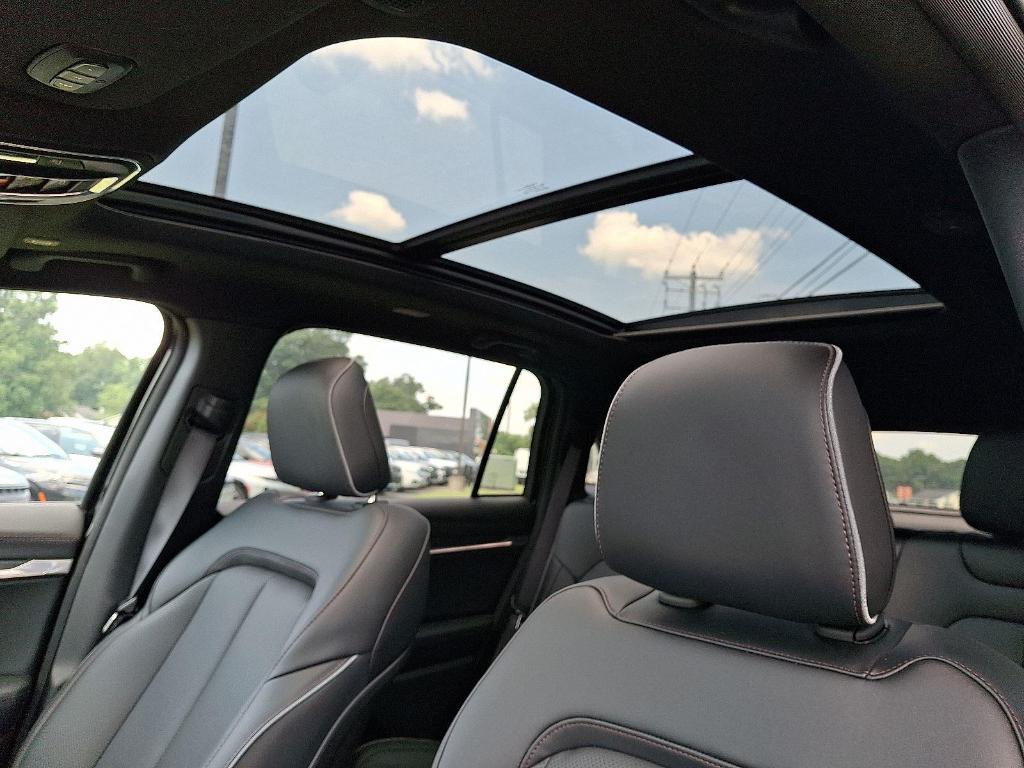 new 2025 Jeep Wagoneer S car, priced at $46,859