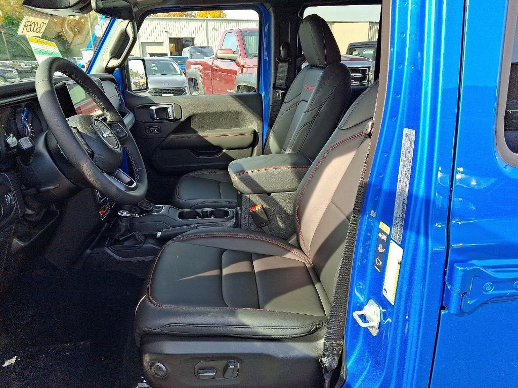 new 2026 Jeep Wrangler car, priced at $59,615