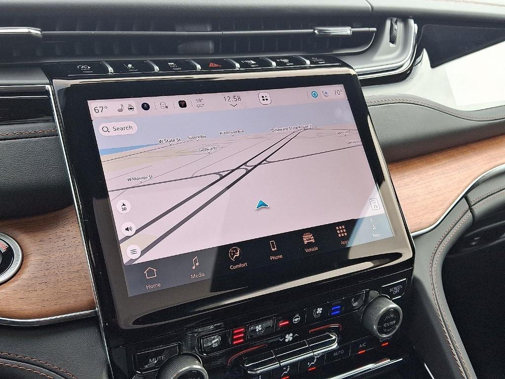 new 2025 Jeep Grand Cherokee car, priced at $61,292