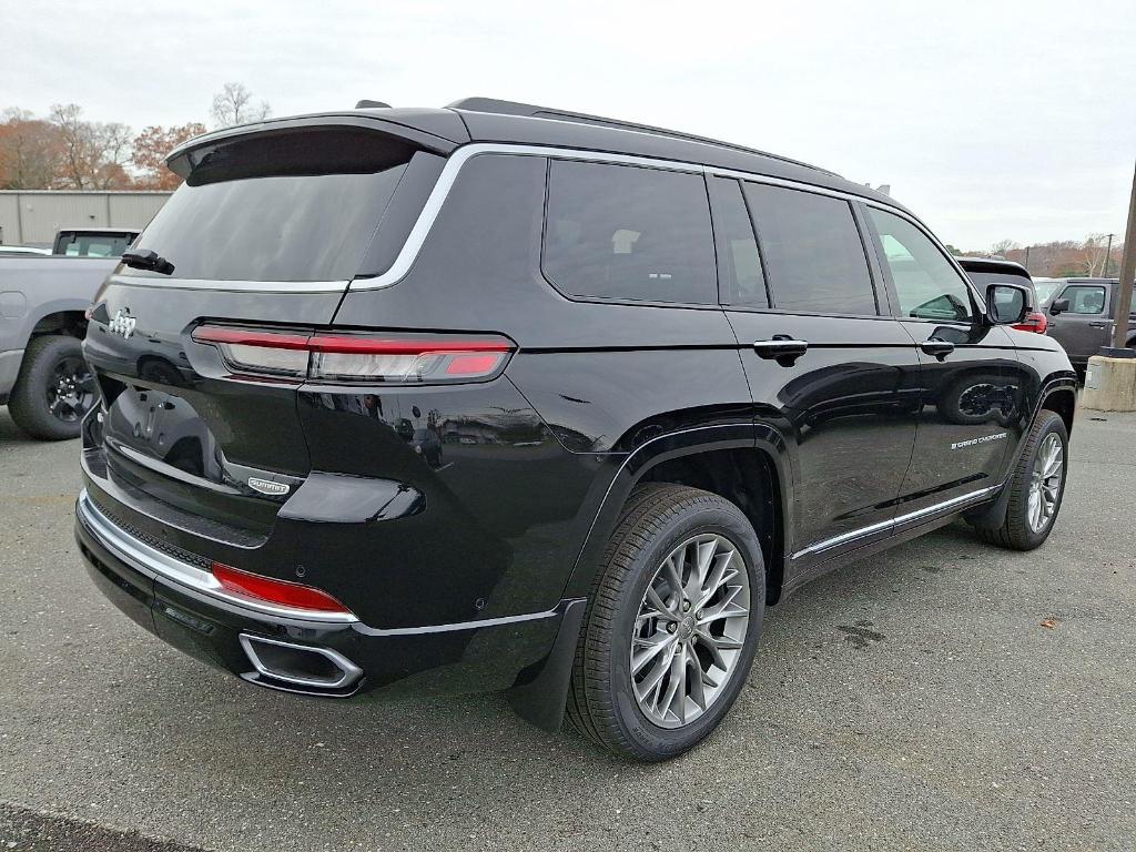 new 2025 Jeep Grand Cherokee L car, priced at $56,805