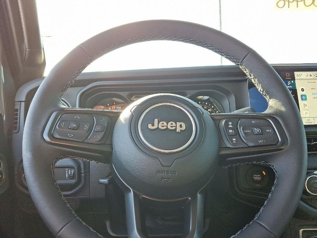 new 2025 Jeep Gladiator car, priced at $50,706