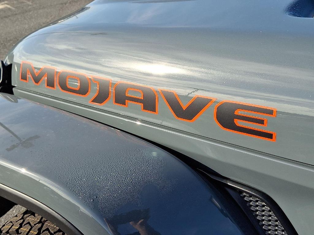 new 2025 Jeep Gladiator car, priced at $50,706