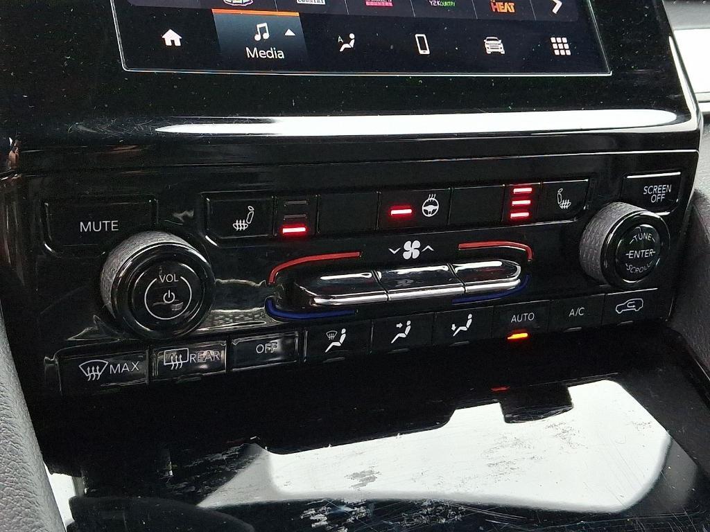 used 2022 Jeep Grand Cherokee L car, priced at $30,900