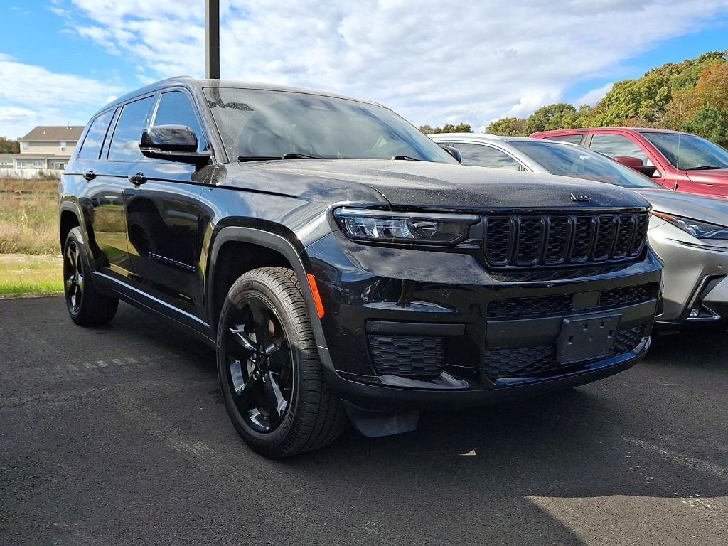 used 2022 Jeep Grand Cherokee L car, priced at $30,780