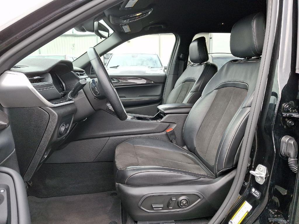 used 2022 Jeep Grand Cherokee L car, priced at $30,900