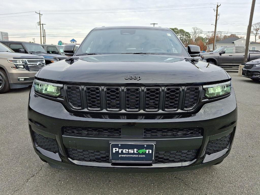 used 2022 Jeep Grand Cherokee L car, priced at $30,900