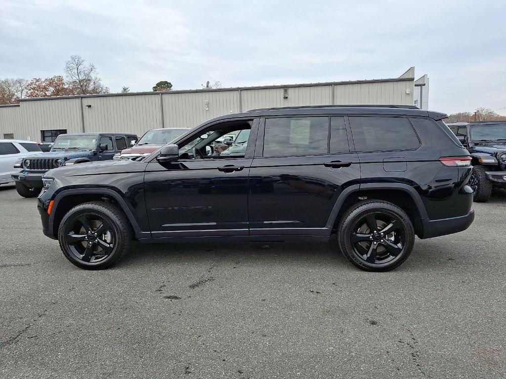 used 2022 Jeep Grand Cherokee L car, priced at $30,900