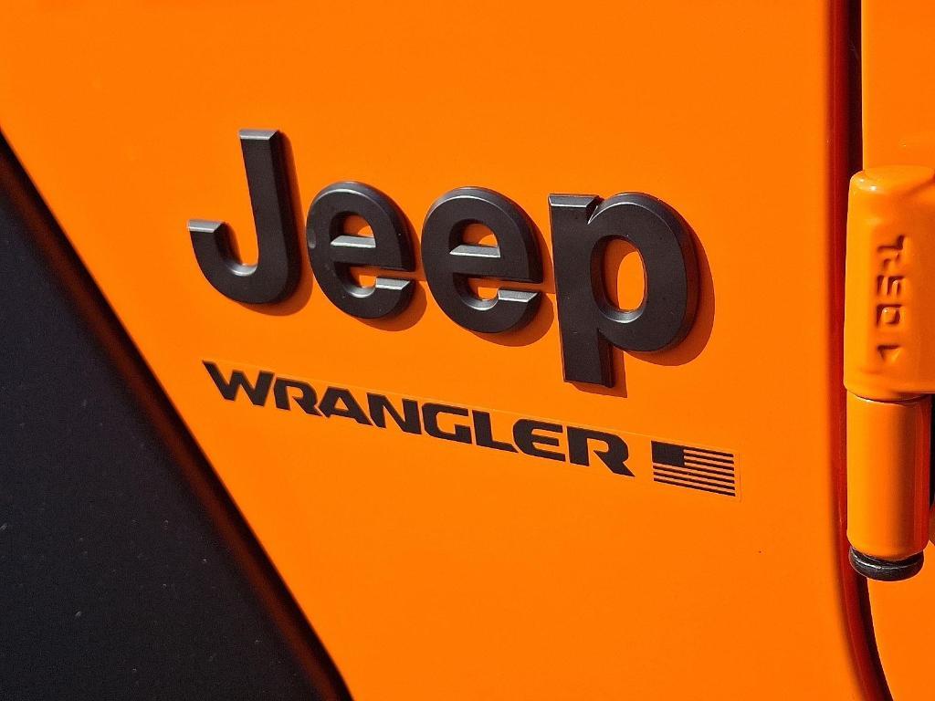 new 2025 Jeep Wrangler car, priced at $42,880
