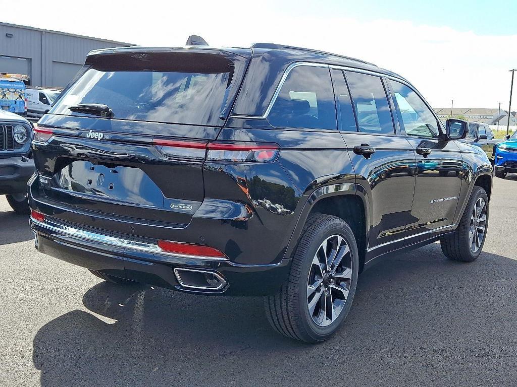 new 2025 Jeep Grand Cherokee car, priced at $56,836