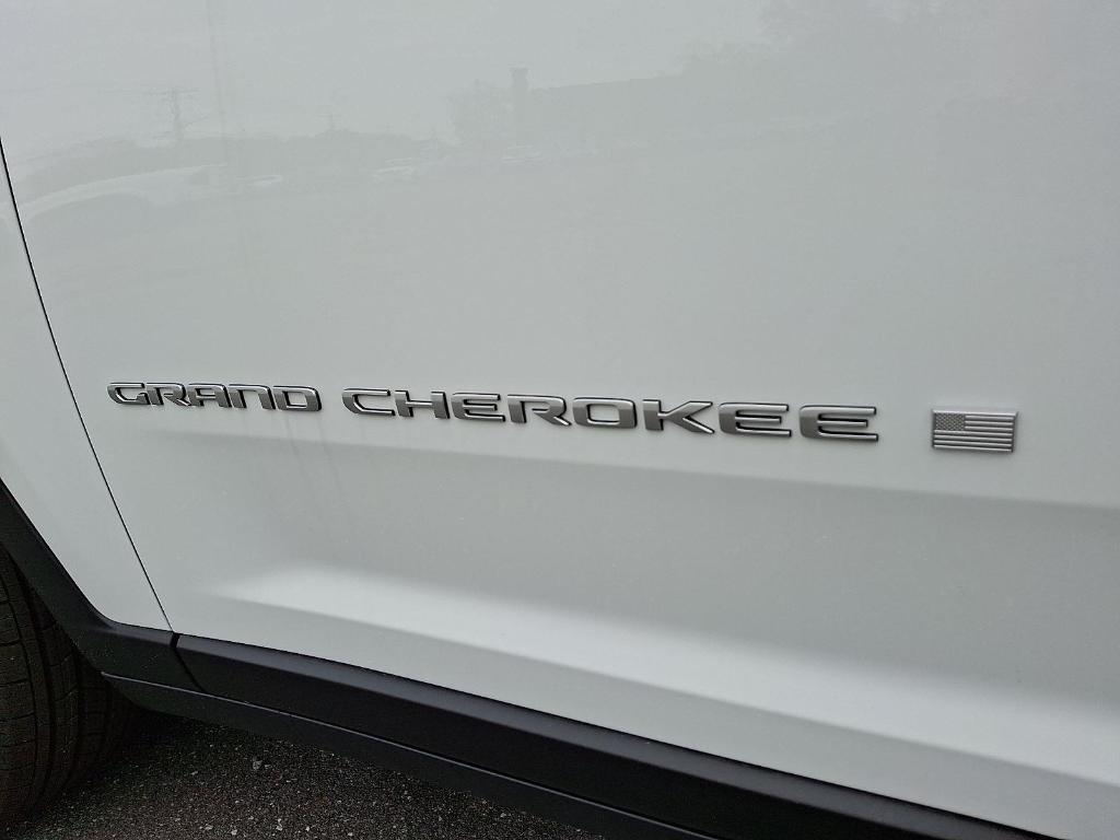 new 2025 Jeep Grand Cherokee L car, priced at $39,802