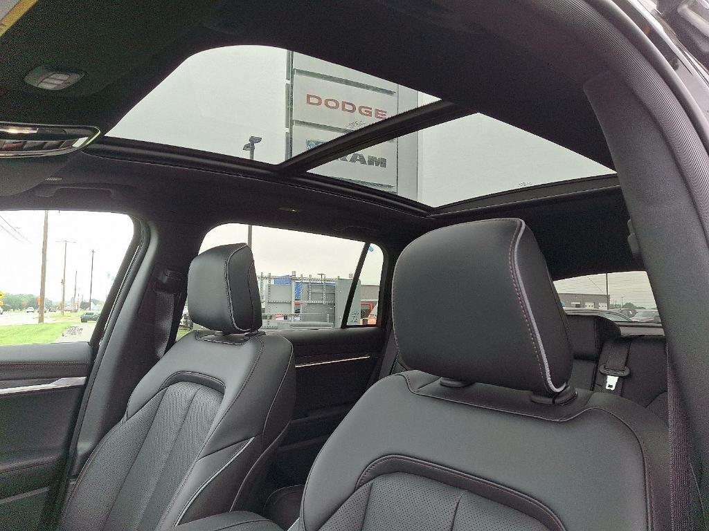 new 2025 Jeep Wagoneer S car, priced at $46,859