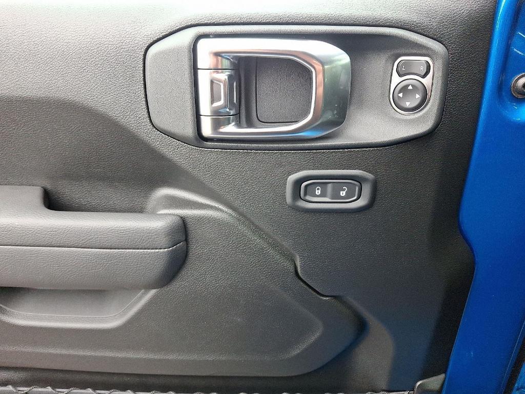 new 2026 Jeep Wrangler car, priced at $44,430