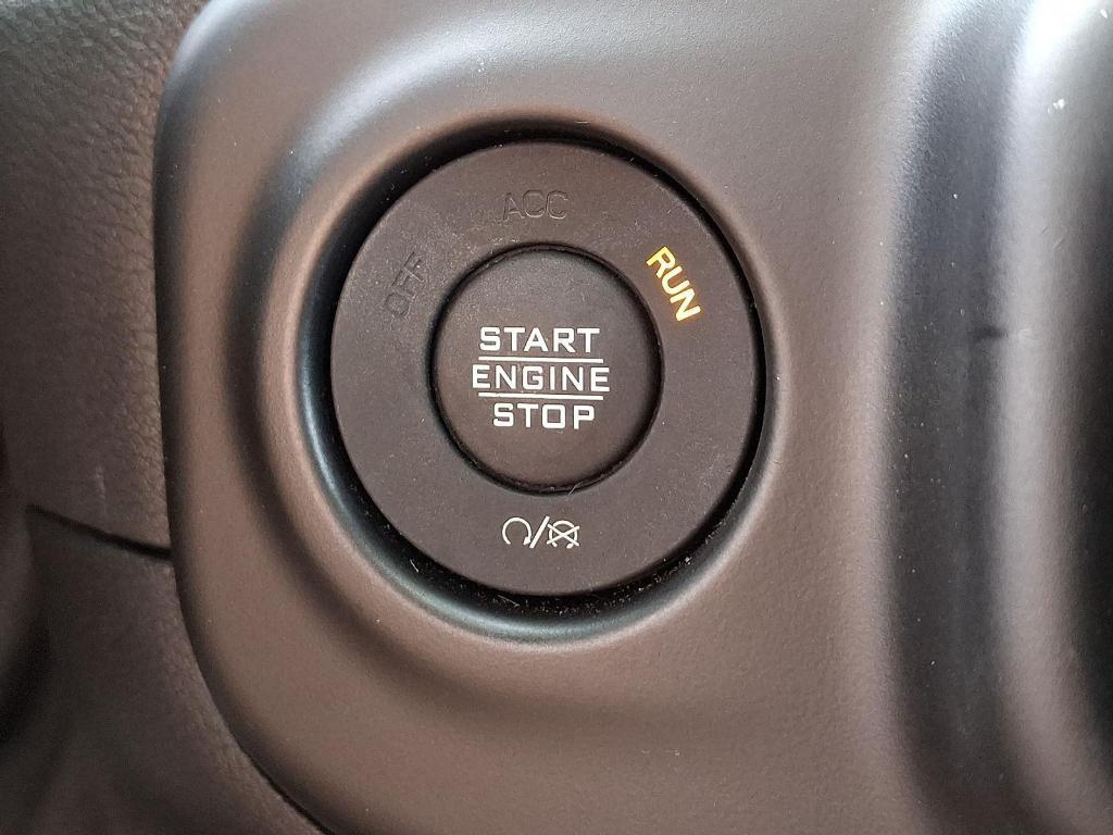 used 2021 Jeep Wrangler car, priced at $27,650