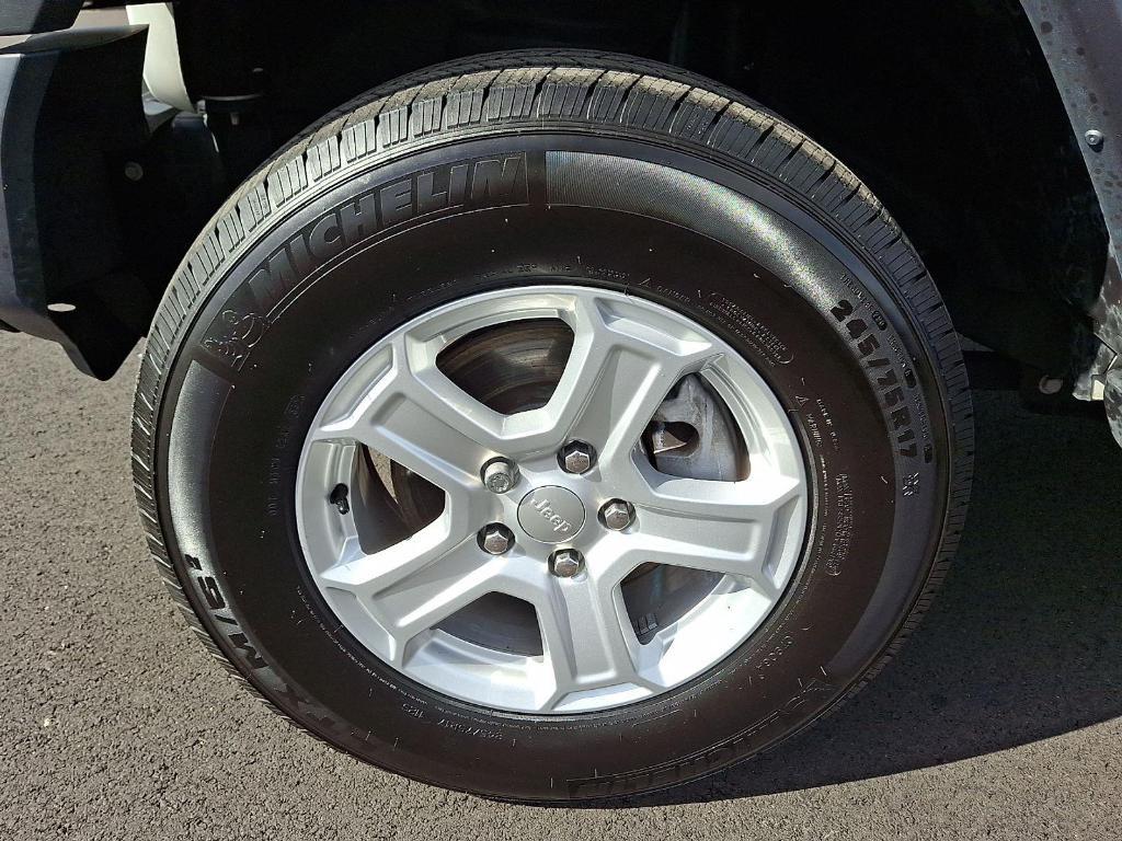 used 2021 Jeep Wrangler car, priced at $27,650