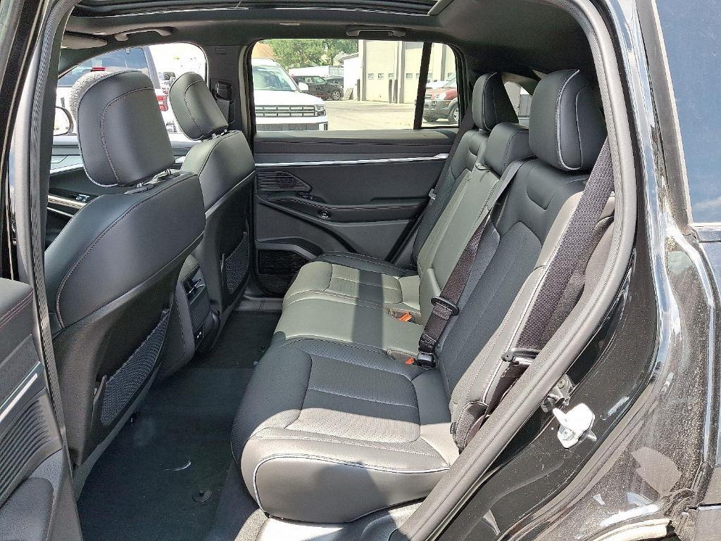 new 2025 Jeep Wagoneer S car, priced at $46,859