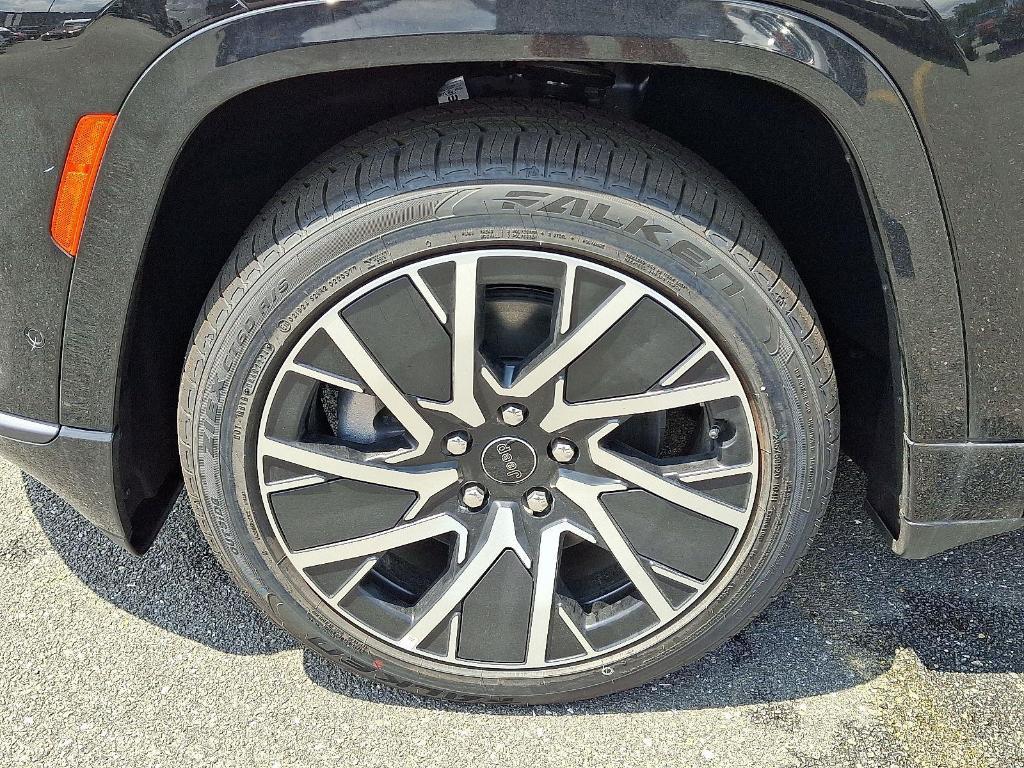 new 2025 Jeep Wagoneer S car, priced at $46,859