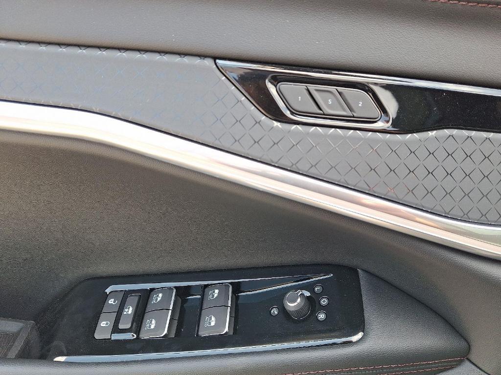 new 2025 Jeep Wagoneer S car, priced at $46,859