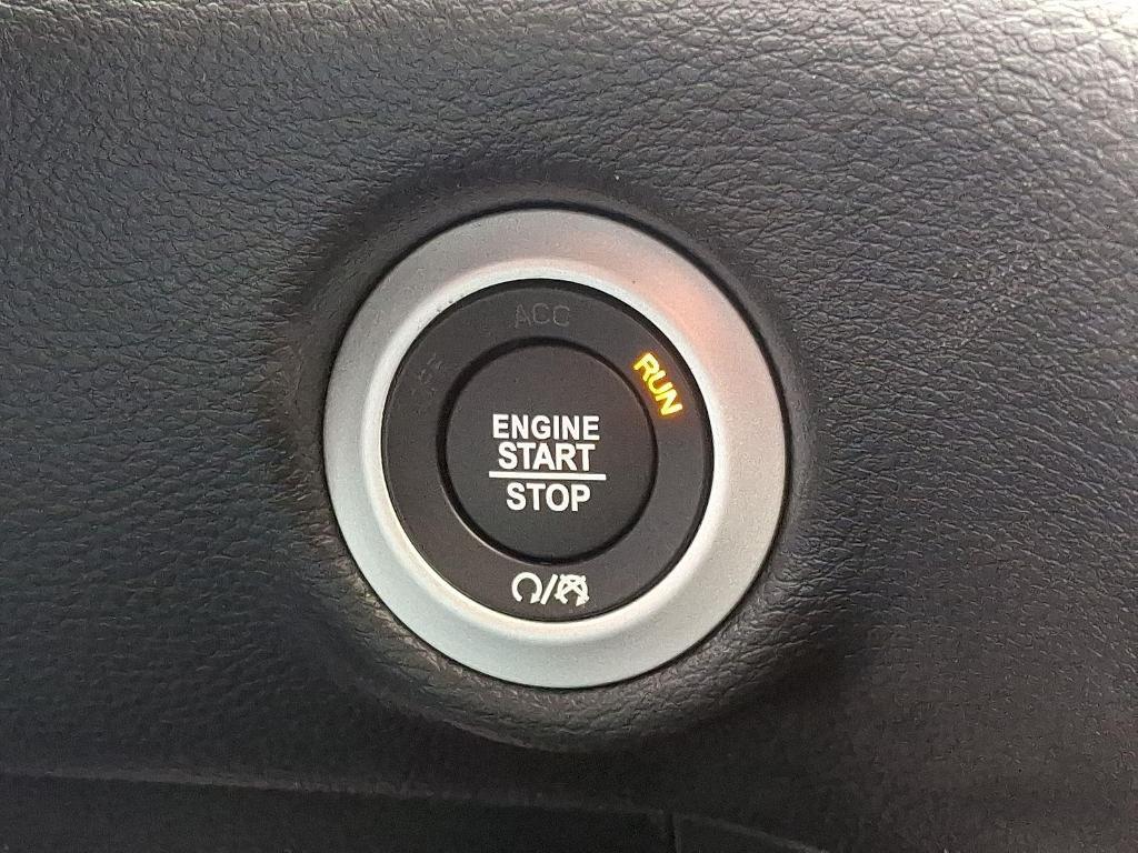 new 2026 Chrysler Pacifica car, priced at $49,587