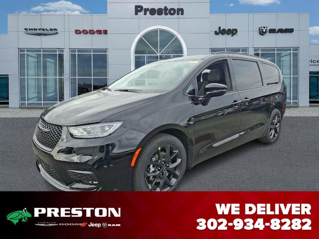 new 2026 Chrysler Pacifica car, priced at $51,025