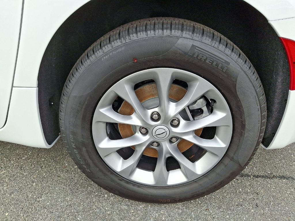 new 2026 Chrysler Pacifica car, priced at $45,216