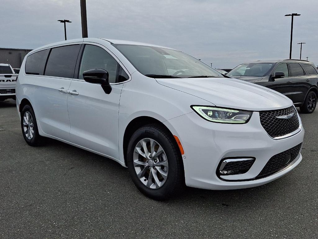 new 2026 Chrysler Pacifica car, priced at $45,216