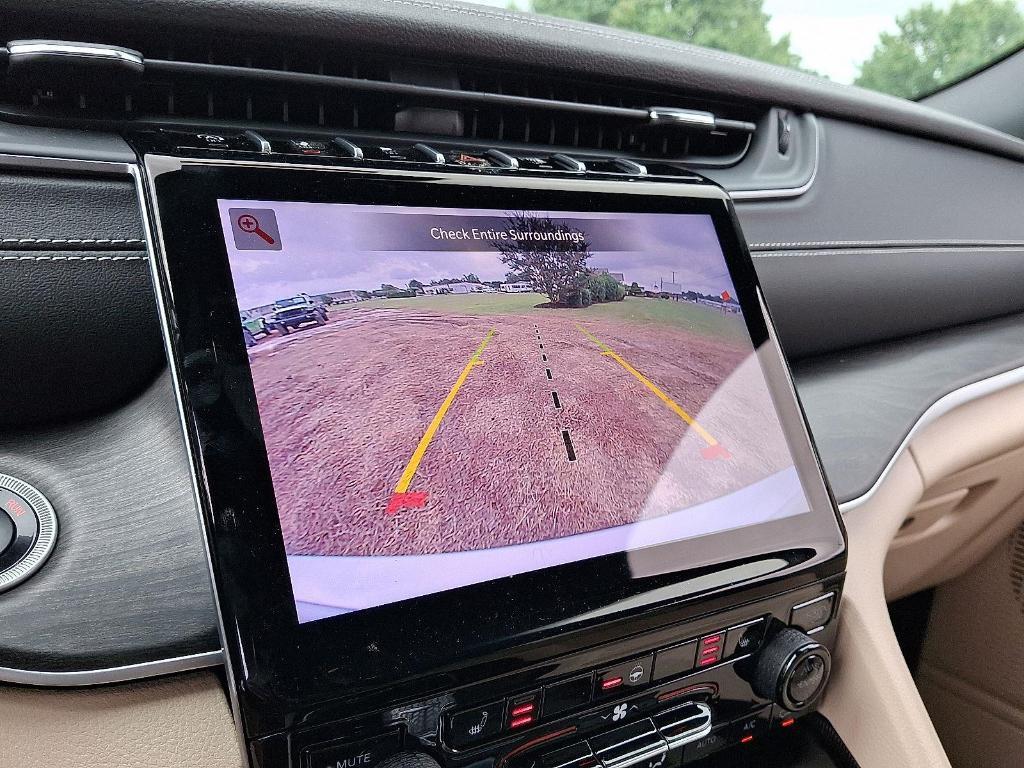 new 2025 Jeep Grand Cherokee L car, priced at $45,041