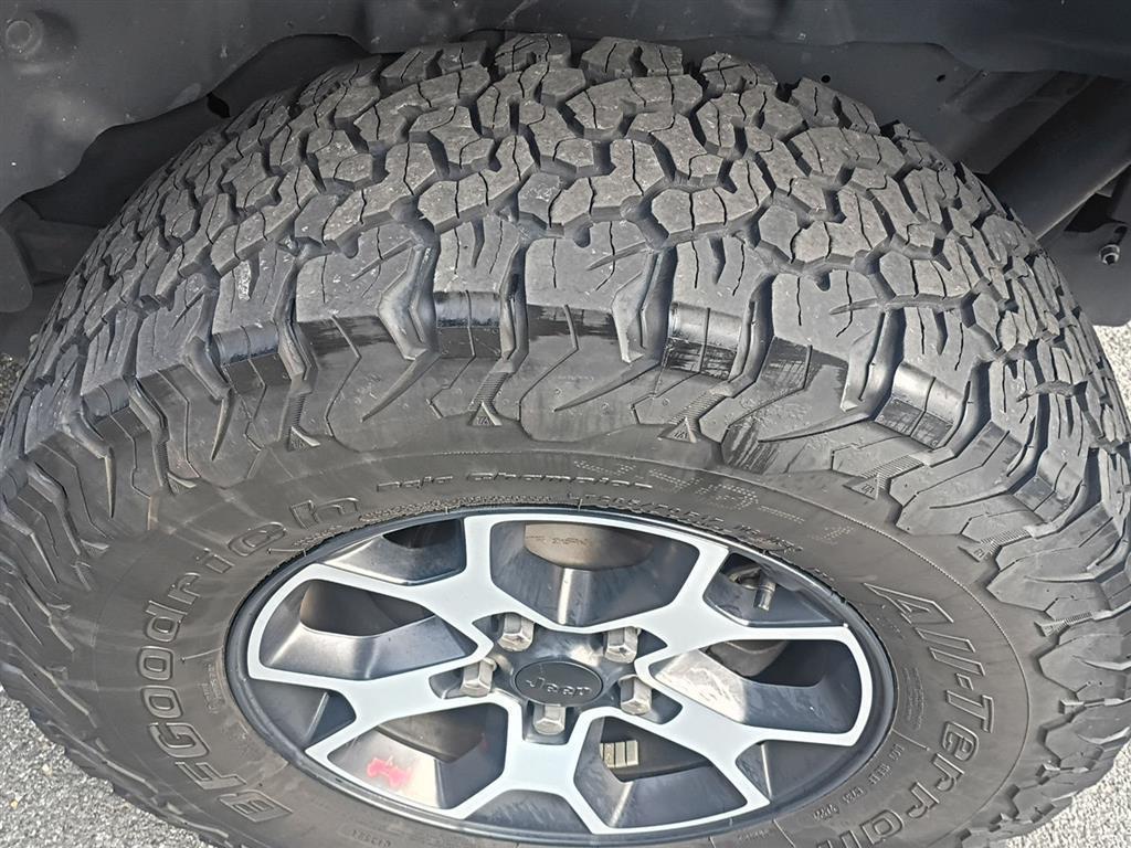 used 2023 Jeep Wrangler car, priced at $39,900