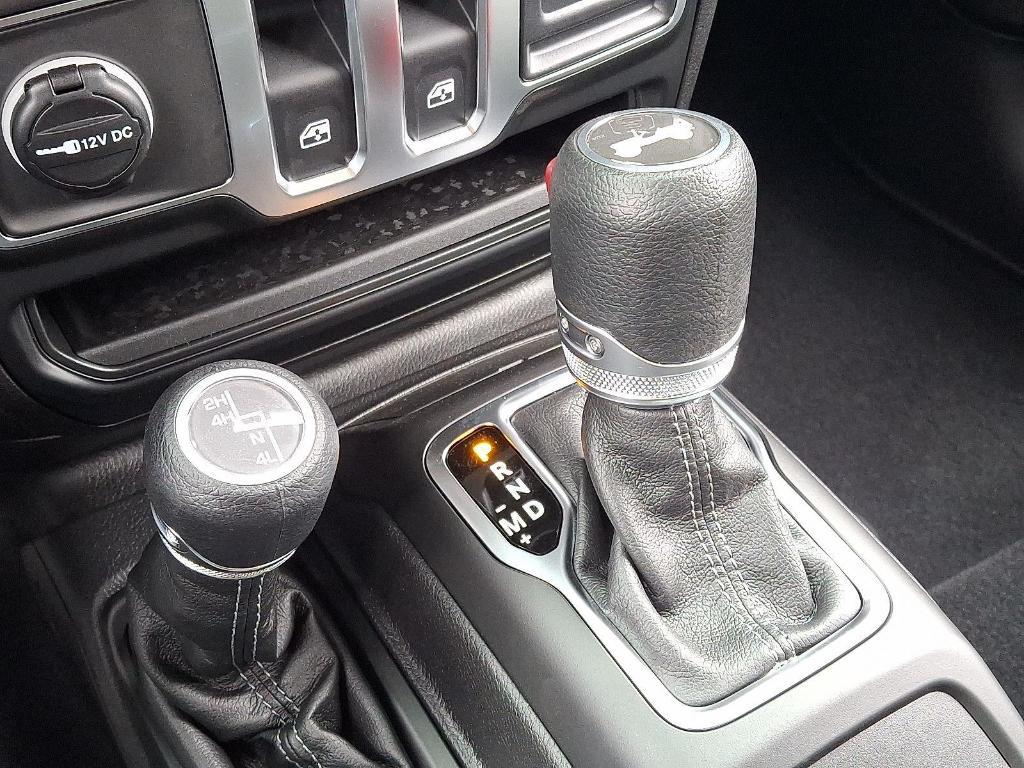 new 2026 Jeep Wrangler car, priced at $43,180