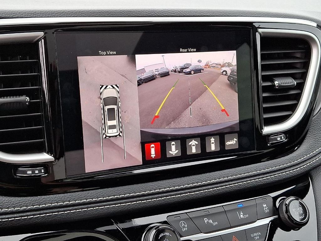 new 2026 Chrysler Pacifica car, priced at $47,281