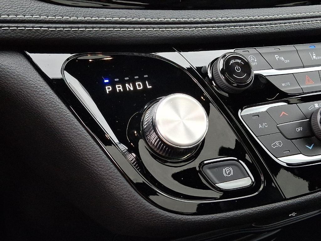 new 2026 Chrysler Pacifica car, priced at $47,281