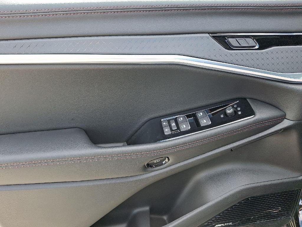 new 2025 Jeep Wagoneer S car, priced at $46,859