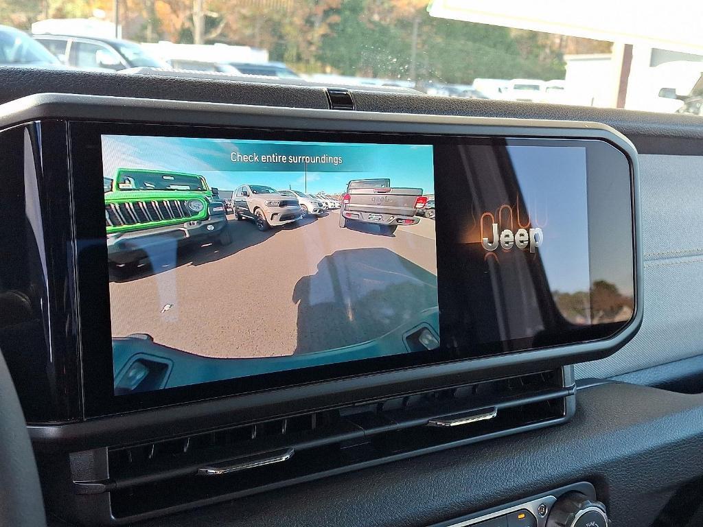 new 2026 Jeep Gladiator car, priced at $48,635