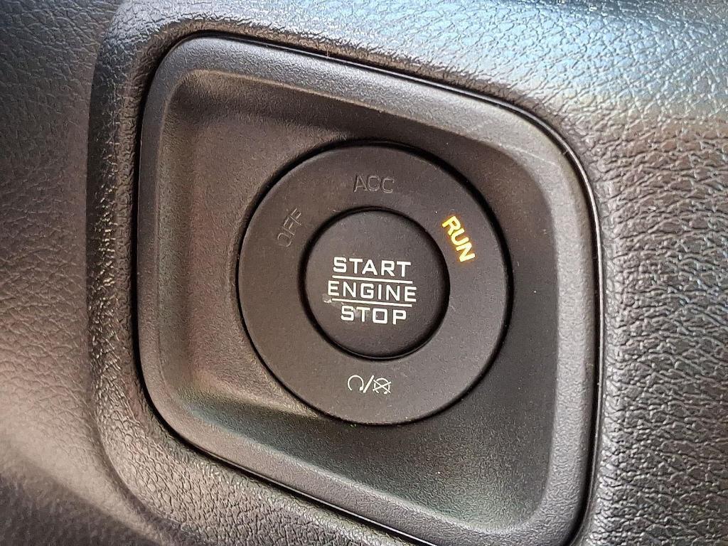 new 2026 Jeep Gladiator car, priced at $48,635