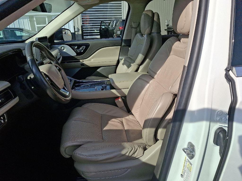 used 2020 Lincoln Aviator car, priced at $28,800