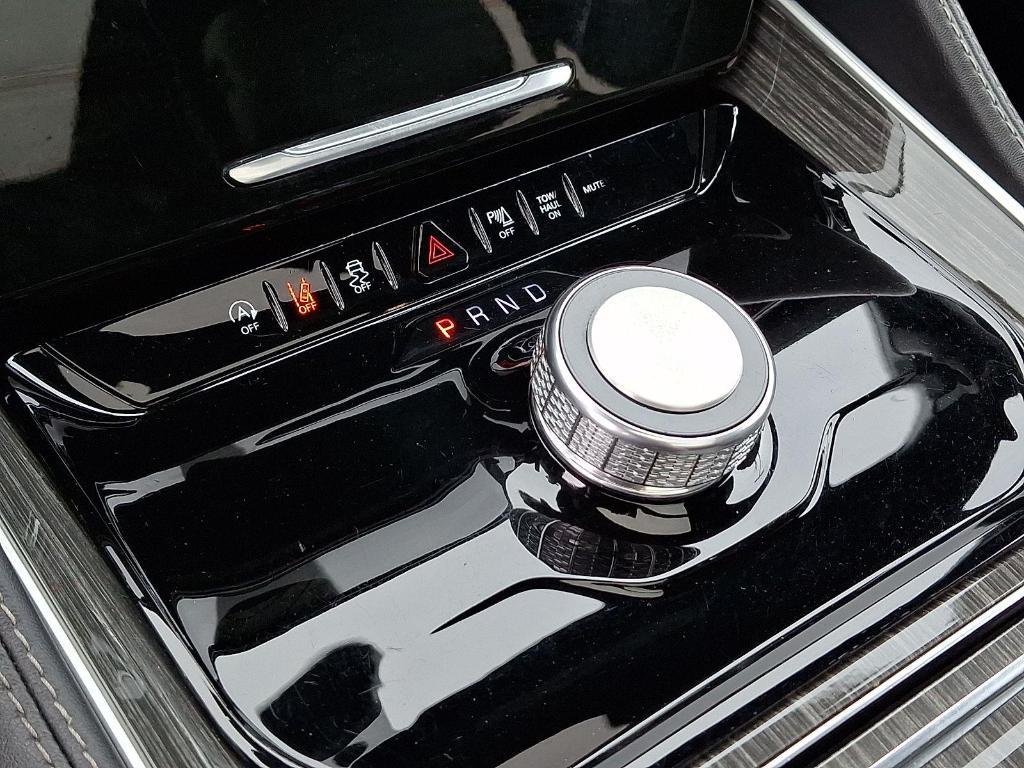 used 2022 Jeep Wagoneer car, priced at $45,490