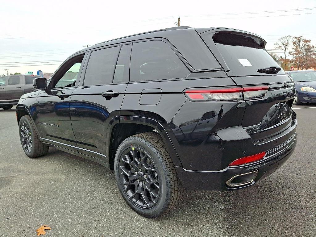 new 2025 Jeep Grand Cherokee car, priced at $59,232