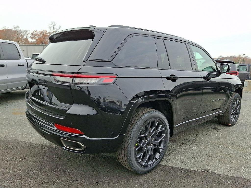 new 2025 Jeep Grand Cherokee car, priced at $59,232