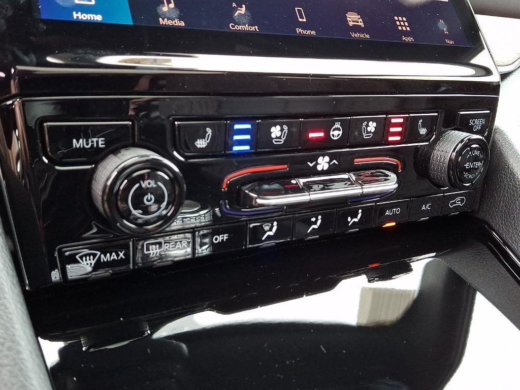 new 2025 Jeep Grand Cherokee car, priced at $59,232