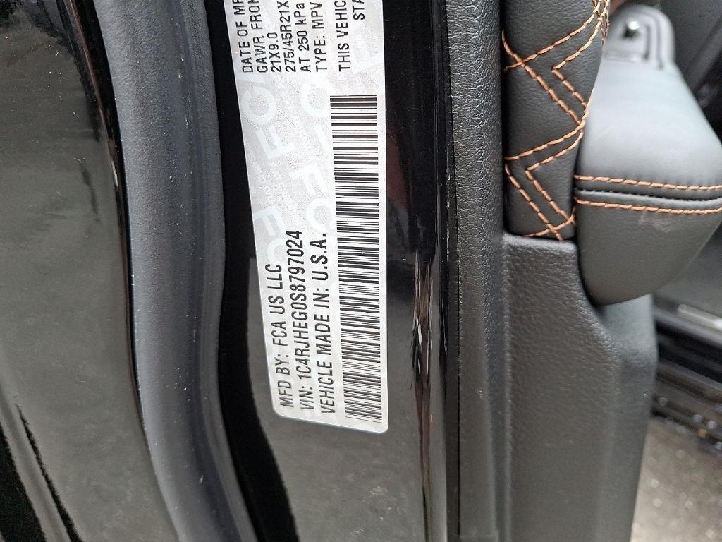 new 2025 Jeep Grand Cherokee car, priced at $59,232