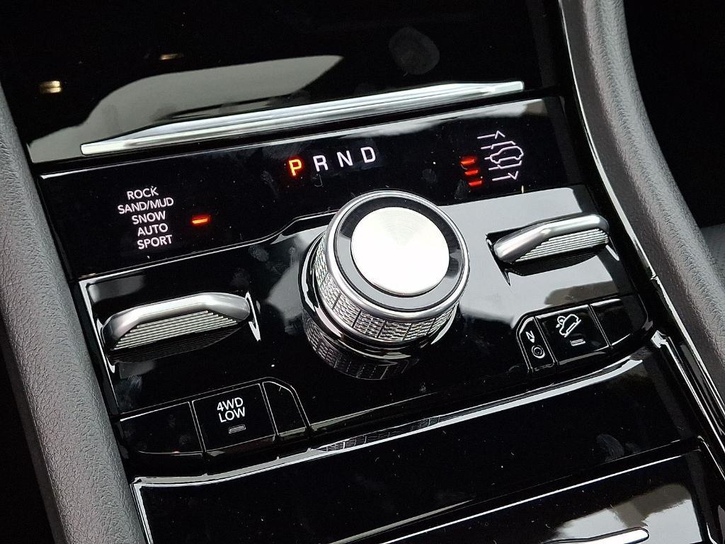 new 2025 Jeep Grand Cherokee car, priced at $59,232