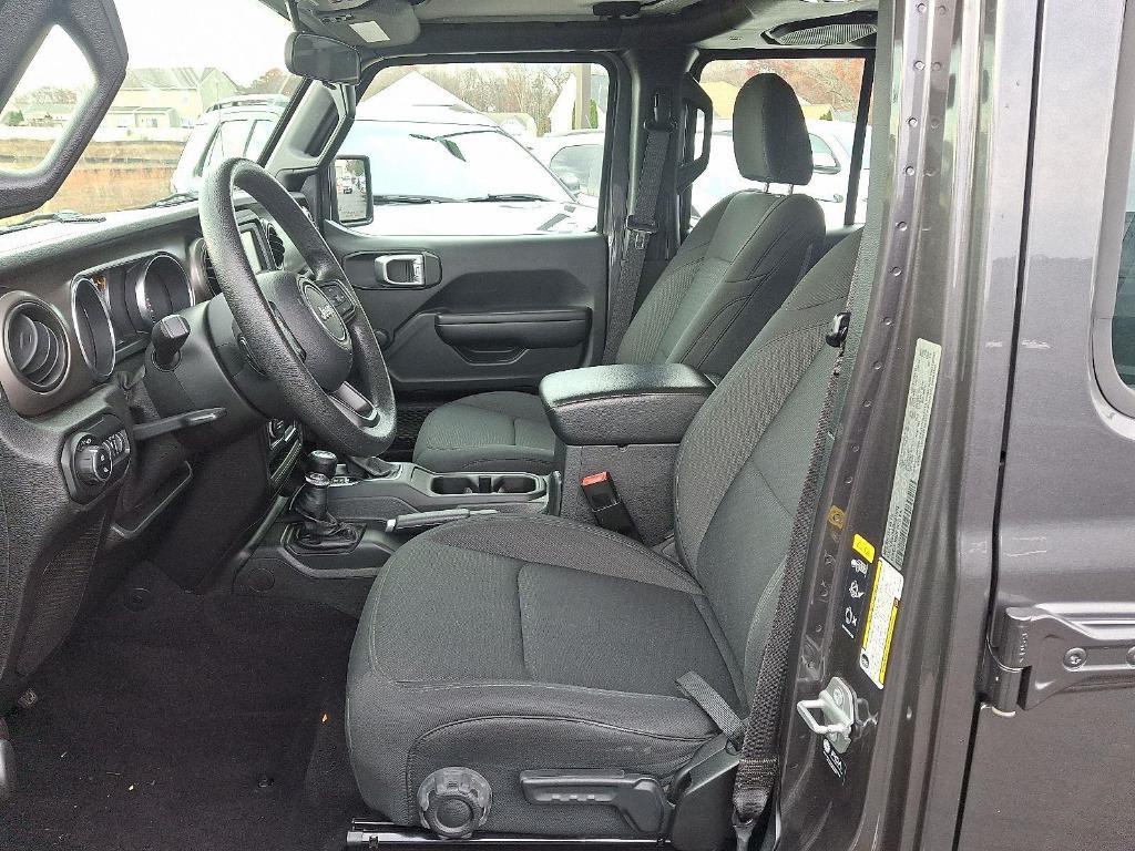 used 2021 Jeep Gladiator car, priced at $30,275