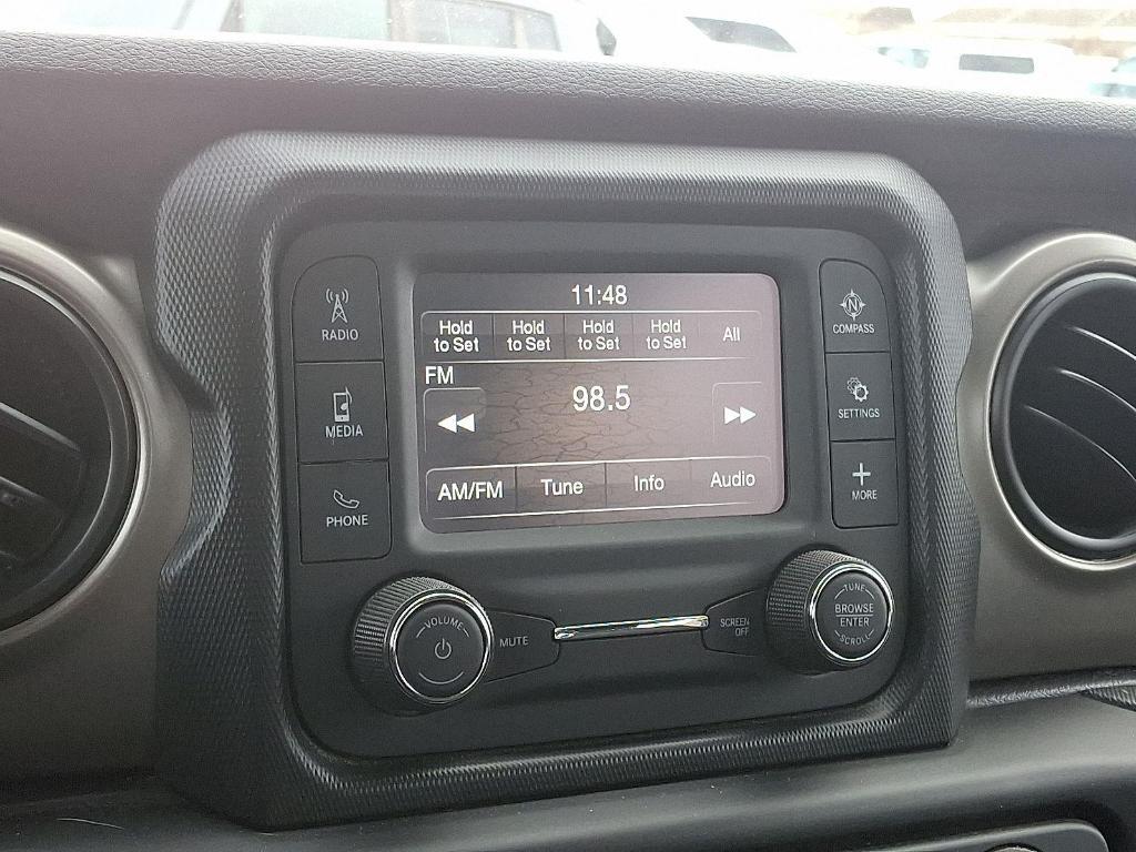 used 2021 Jeep Gladiator car, priced at $30,275