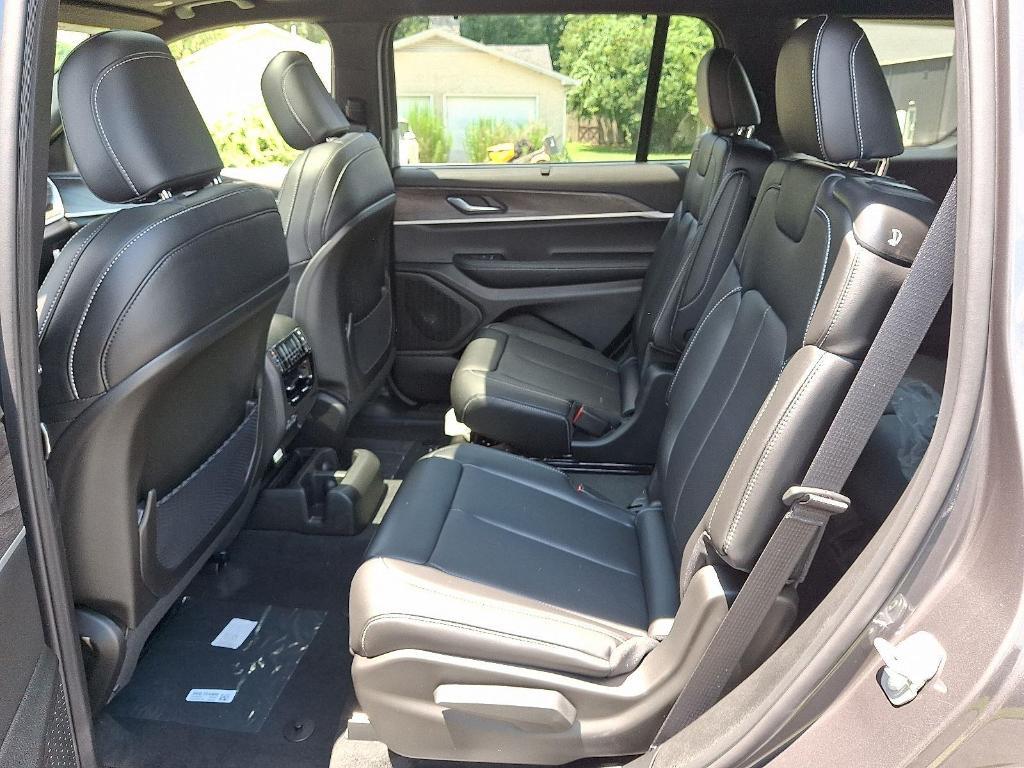 new 2025 Jeep Grand Cherokee L car, priced at $47,532