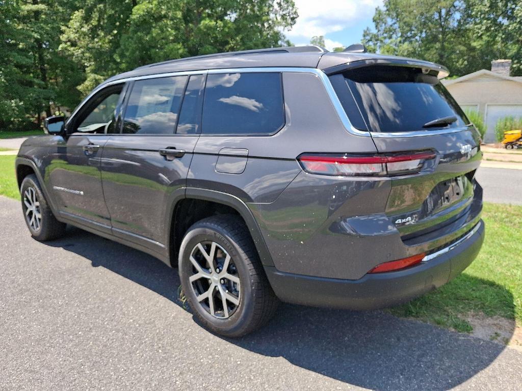 new 2025 Jeep Grand Cherokee L car, priced at $47,782