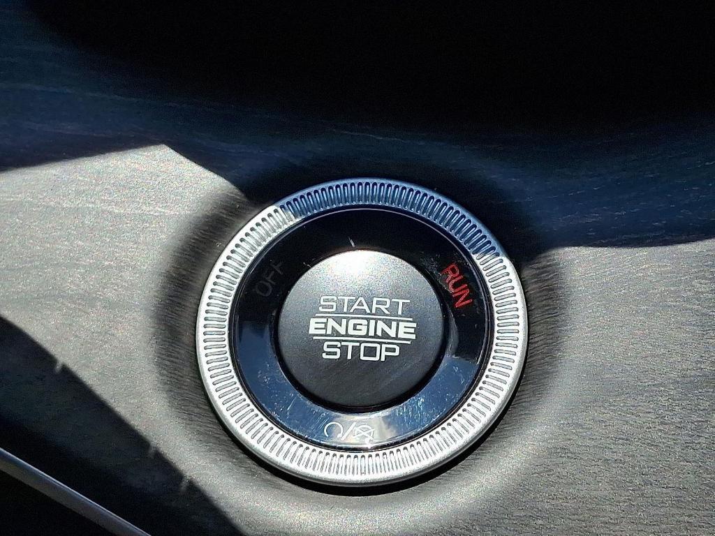 new 2025 Jeep Grand Cherokee L car, priced at $45,226